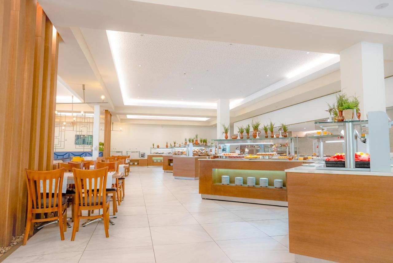 Vita Park Hotel&Aqua Park Albena Bagian luar foto