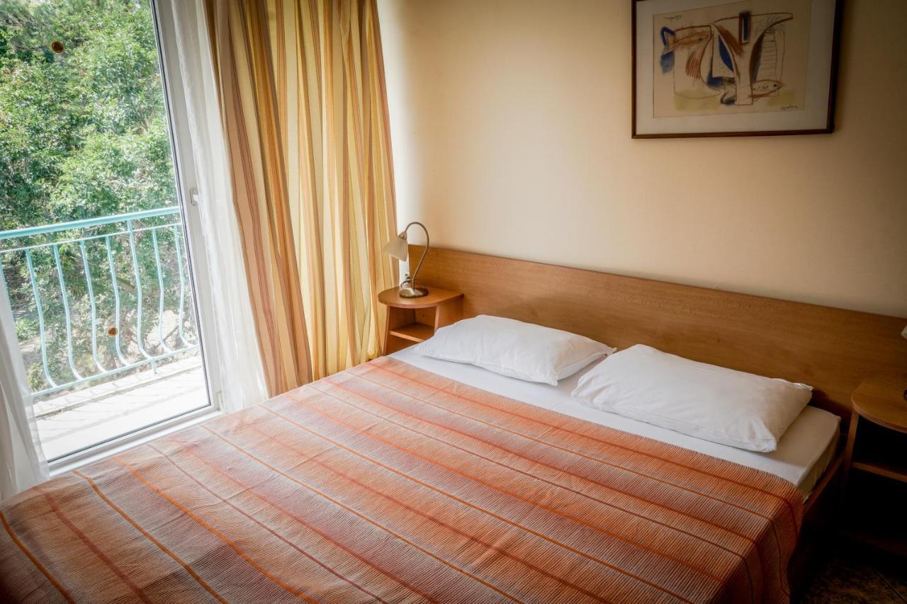 Vita Park Hotel&Aqua Park Albena Bagian luar foto